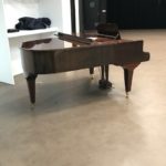 Un piano à queue à l'Espace Culturel Edmond Rostand
