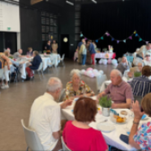 Fête du muguet : le goûter des aînés apprécié