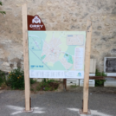 Un plan de la commune a été installé sur l’esplanade